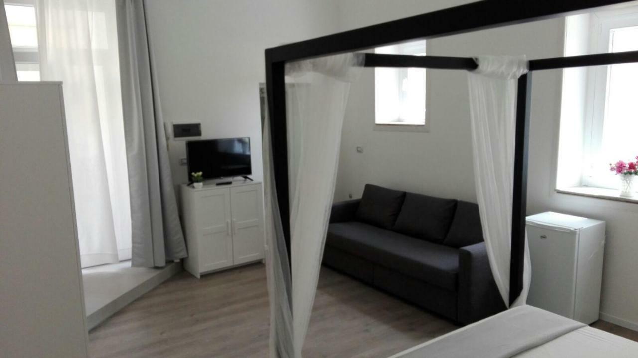 Dimora Di Artemide Pensión *